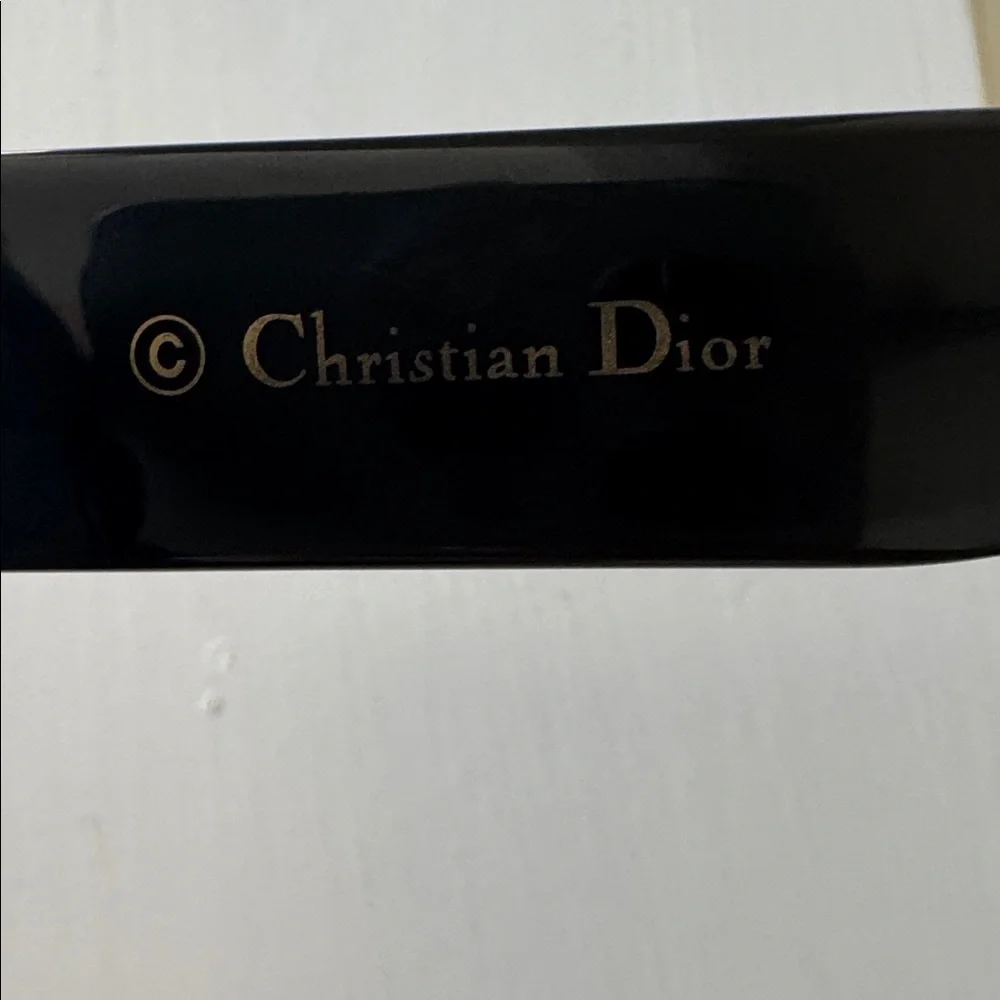 Dior Oversized Black Sunglasses - Picture 5 of 8